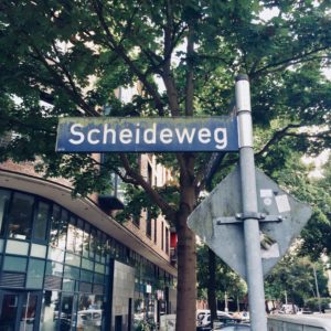 Scheideweg Entscheidungen unentschieden
