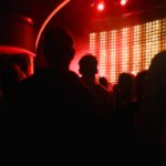 Konzert Musik Männer Konzertgänger Konzertbesucher Publikum
