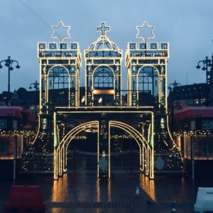 Weihnachtsmarkt Advent Glühwein Hamburg Rathaus