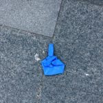 Spazierengehen Corona Handschuh